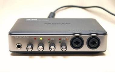Tascam US-200  Scheda audio USB + Adattatore Jack