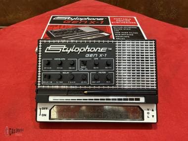 DUBREQ Stylophone Gen-X1