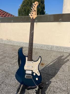 Yamaha Pacifica 604 W upgraded