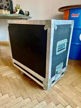 Flightcase Amplificatore 60x50x30cm con ruote