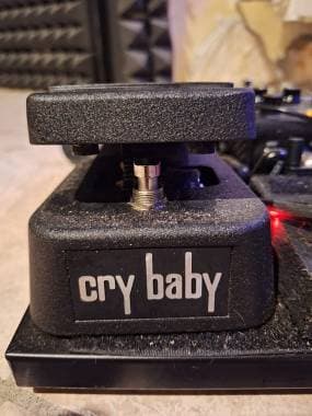 Dunlop Cry Baby Wah con led