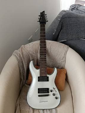 Schecter Hellraiser 7