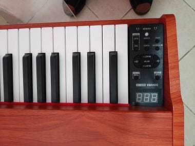 Pianoforte digitale 88 tasti semipesati