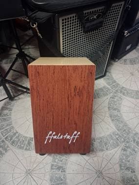 Ffalstaff Cajon