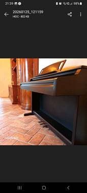 Yamaha CLP-860 digital piano