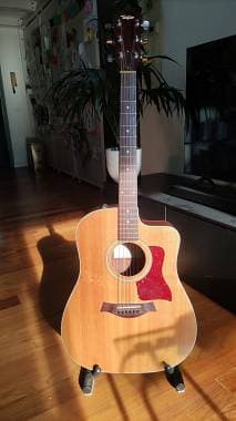 Taylor 210ce  anno 2007