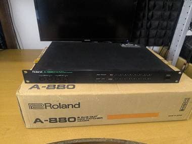 Roland A-880