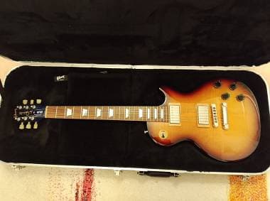 Vendo Gibson Les Paul 100