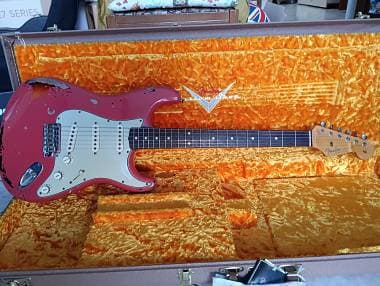 Fender stratocaster 63 custom shop Landau Fiesta red