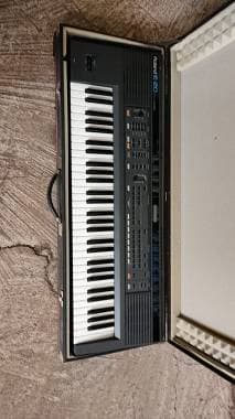 Roland E20