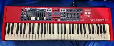 Nord Electro 6D 61, imballo, borsa morbida, pedale sustain. Da vetrina