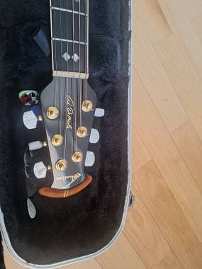 Ovation Custom legend Al Di Meola