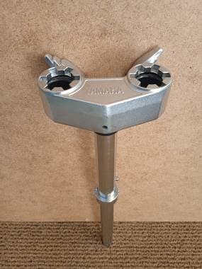 Yamaha supporto doppio