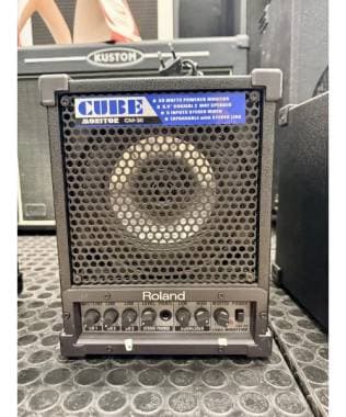 ROLAND CUBE CM30