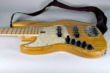 Sire Marcus Miller V7-5 2nd Gen Swamp Ash Mancino Left Handed