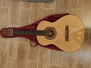 Chitarra classica Melody Guitars 325
