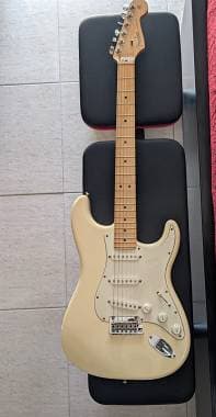 [VENDO] Fender American Standard Stratocaster - Condizioni Perfette