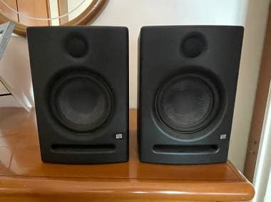Presonus Eris e5 e Eris sub8