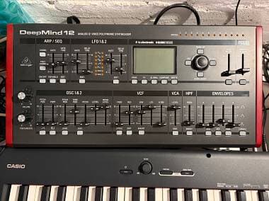 Behringer Deepmind 12D