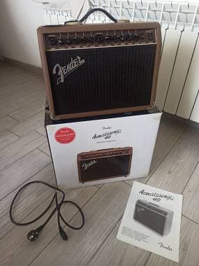 Fender Acoustasonic 40