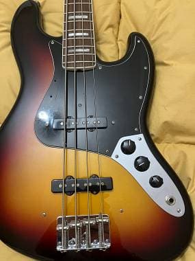Fender Jazz Riedizione del '74