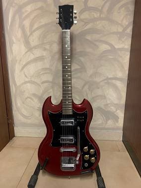 Chitarra Sg + Combo Davoli+ Chitarra Classica