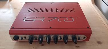 GR Basses Testata GR BASS 700 plus e cabinet 2x10 600W