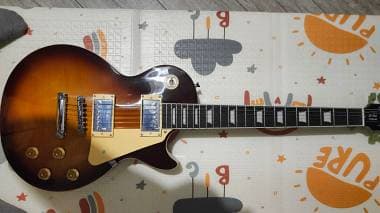 Gibson Les Paul r3pl1ca