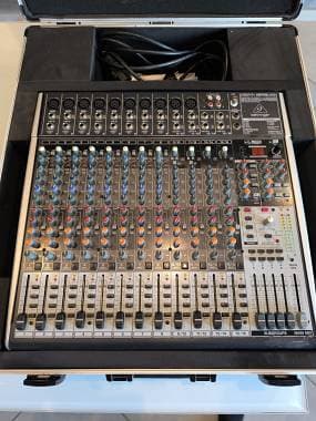 Behringer Xenyx X2442 USB