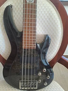 Vgs Guitars Cobra 5 corde