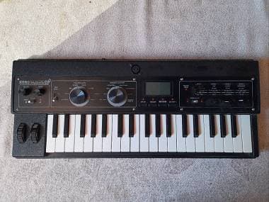 Korg microkorg xl+