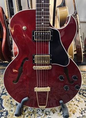 Gibson ES-135 2002 (VIDEO)