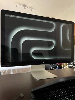 Apple Cinema Display 27 Studio Monitor