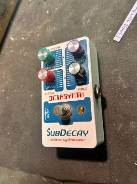 Subdecay OCTASYNTH