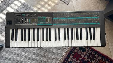 Korg Poly 800
