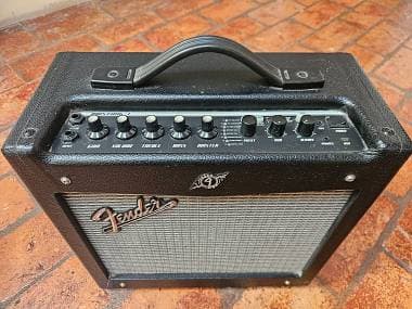 Fender Mustang I