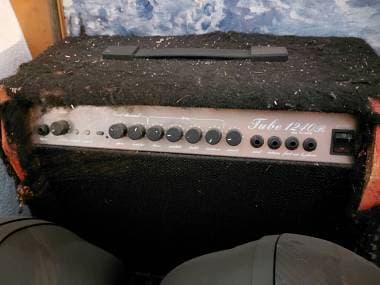 Amplificatore per chitarra Yamaha 1240R