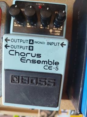 Boss Chorus ensemble CE 5