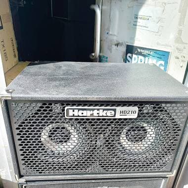 Hartke HYDRIVE HD210 CABINET-8 OHM