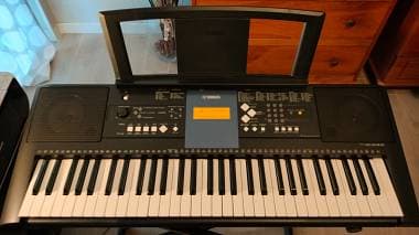 Yamaha Psr-e333 affare