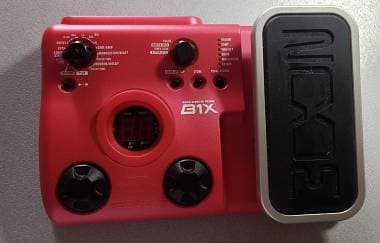 Zoom B1X