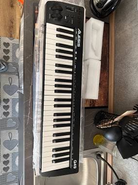 Alesis Q49 - Tastiera Controller MIDI USB