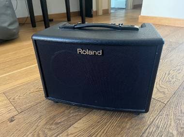 Roland AC-33 Acoustic Chorus
