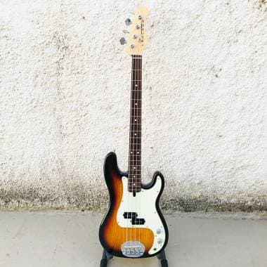 Lakland Skyline 44-64 Vintage P Three Tone Sunburst