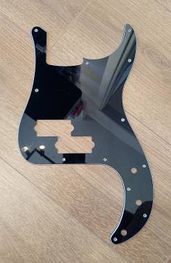 Fender Precision Bass 3-Ply Black Pickguard