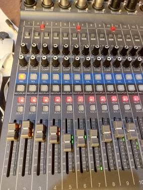 Zoom L20 Mixer Digitale + Connettore Bluetooth