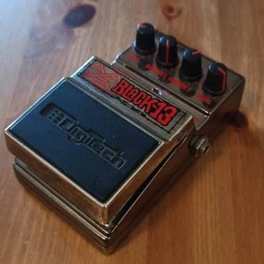 DigiTech Black-13 (Scott Ian Signature)