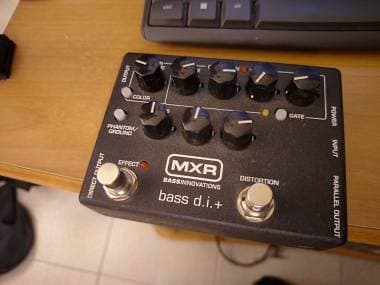 Jim Dunlop MXR Bass D.I.+ - M80
