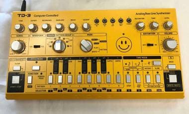 Behringer td 3 mo am yellow