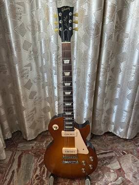 Gibson Les Paul Studio 60s tribute honeyburst worn satin